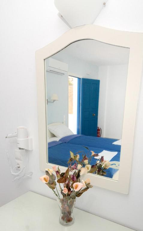 Dream Island Hotel Livadia  Zimmer foto